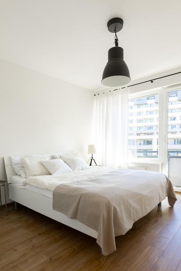 Quiet & Cozy Apartment Old Town - Free Underground Parking コシツェ エクステリア 写真